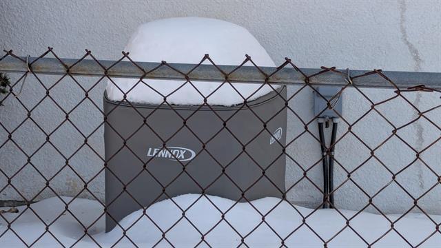 111 Laval Dr, Winnipeg, MB