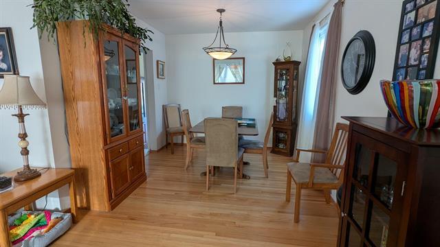 111 Laval Dr, Winnipeg, MB