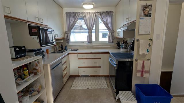 111 Laval Dr, Winnipeg, MB