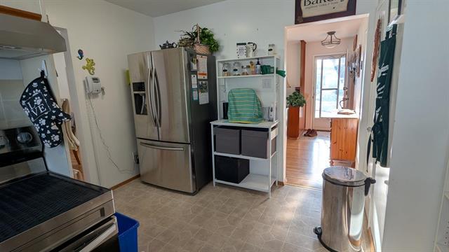 111 Laval Dr, Winnipeg, MB