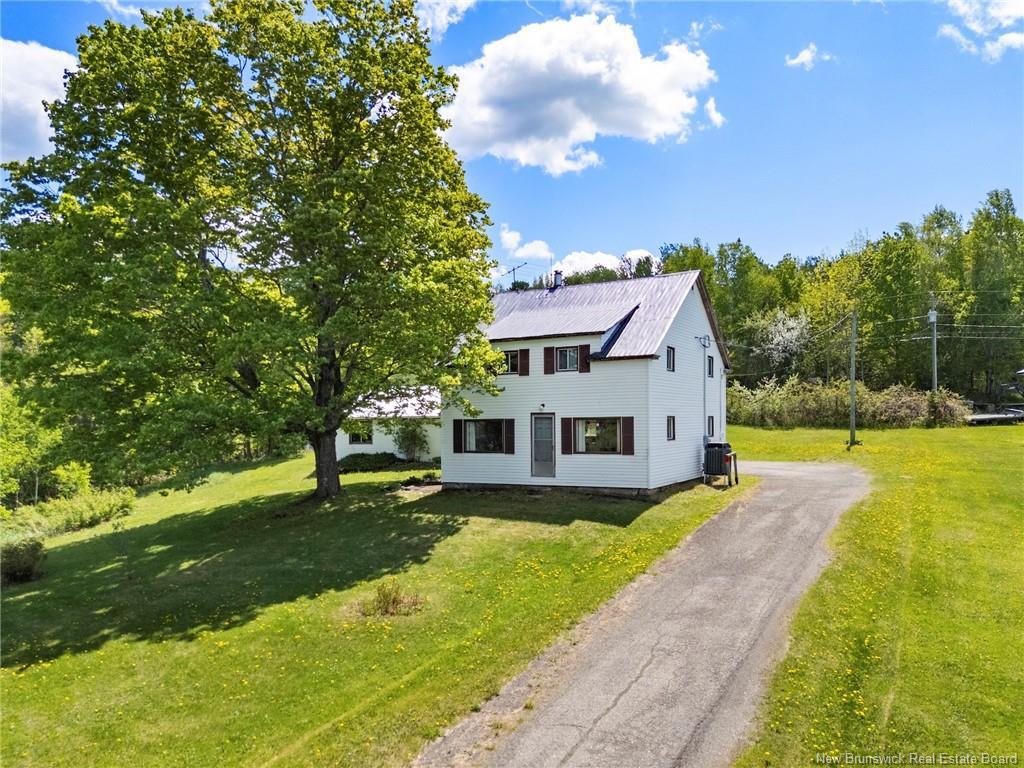 7304 Route 102, Dumfries, NB