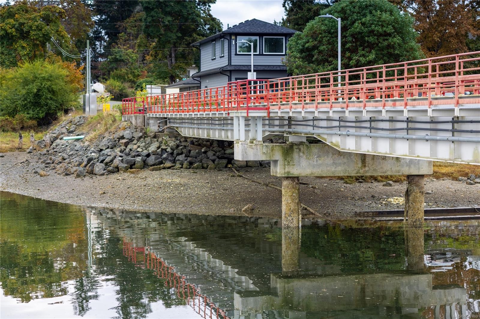 151 Burne Rd, Bowser, BC