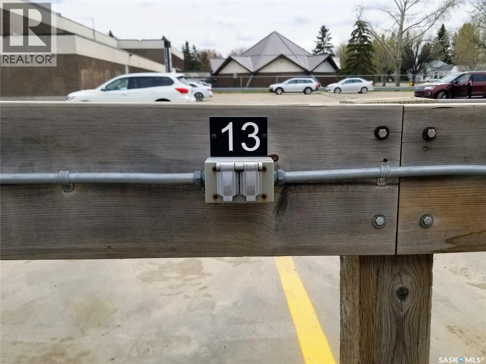 13 2 Summers Place, Saskatoon, SK - Outdoor