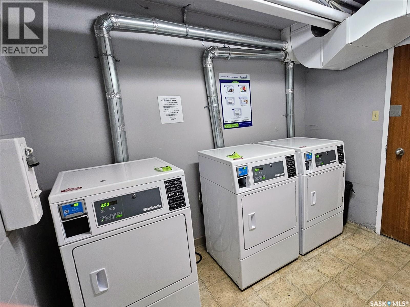 13 2 Summers Place, Saskatoon, SK - Indoor Photo Showing Laundry Room