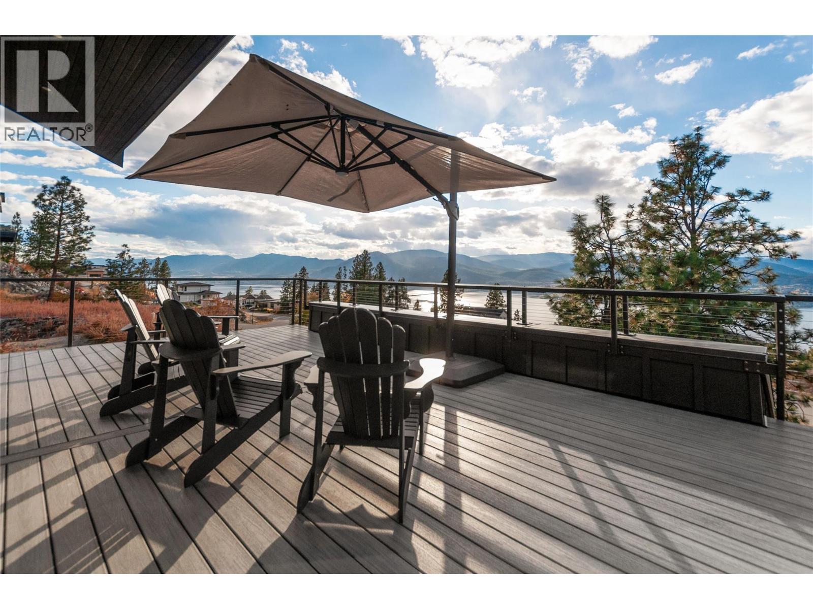 2710 Workman Place, Naramata, BC - Outdoor With Deck Patio Veranda With View With Exterior