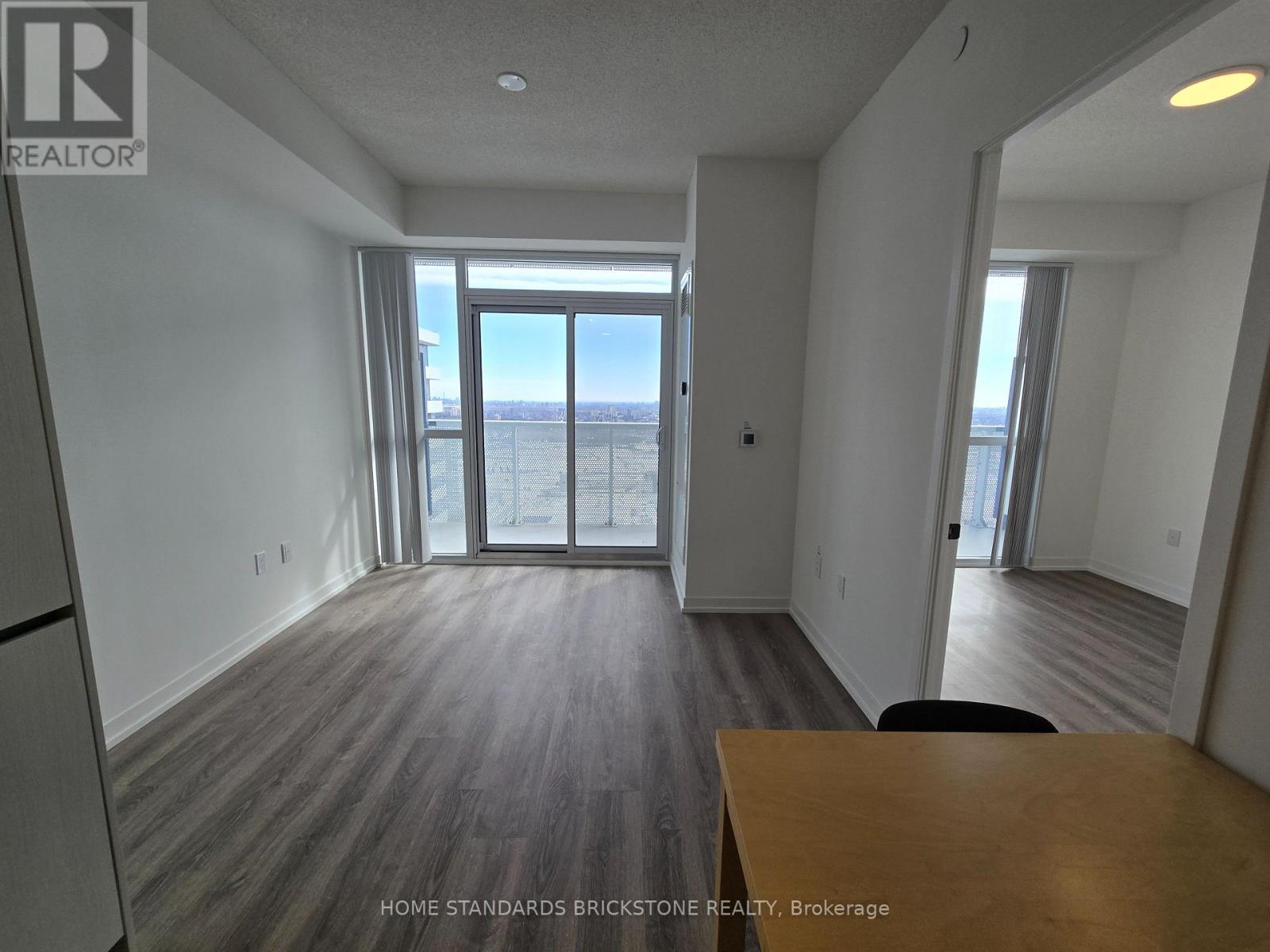 4711 - 8 Interchange Way, Vaughan, ON - Indoor Photo Showing Other Room