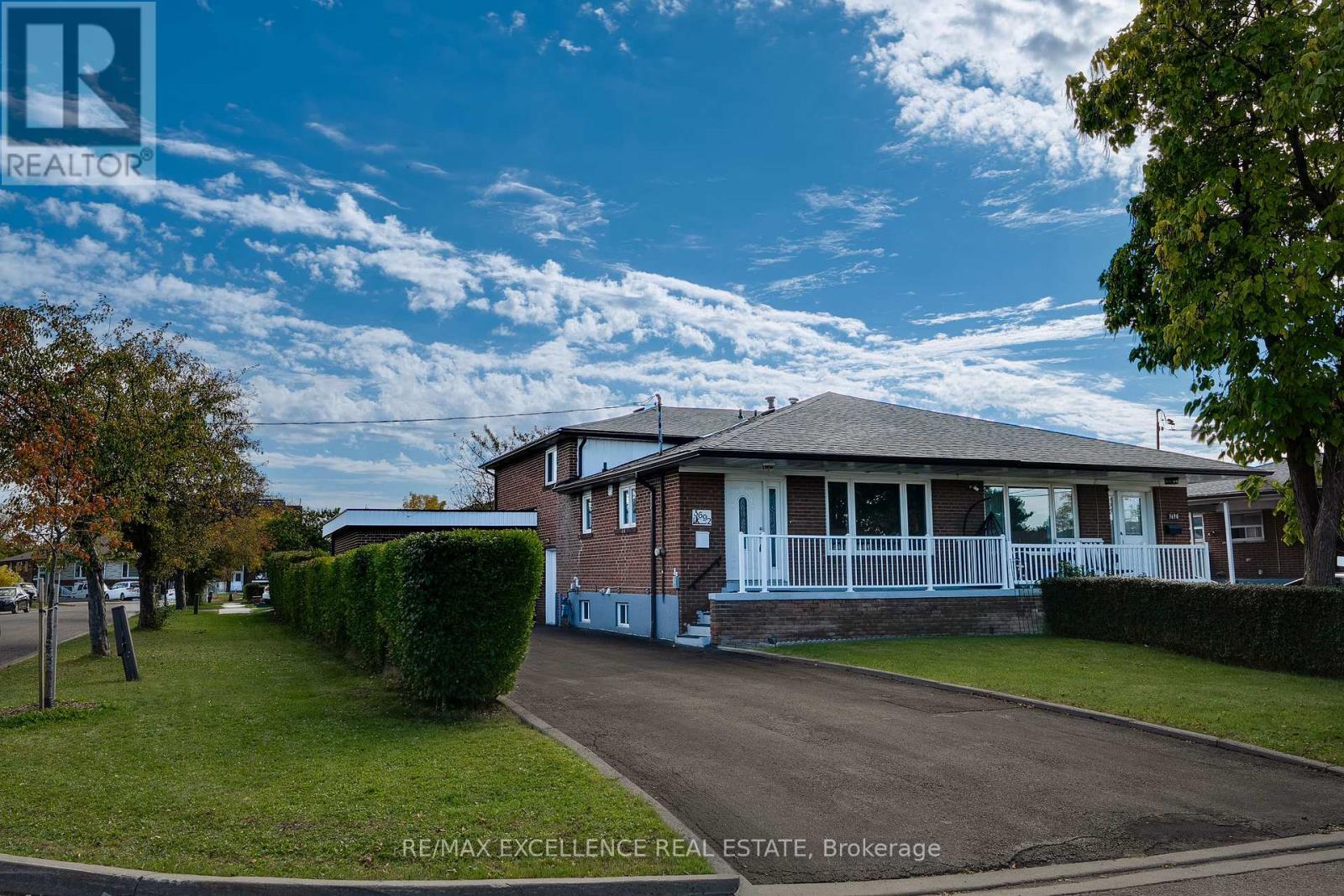 3692 Crabtree Crescent, Mississauga, ON - Outdoor With Deck Patio Veranda