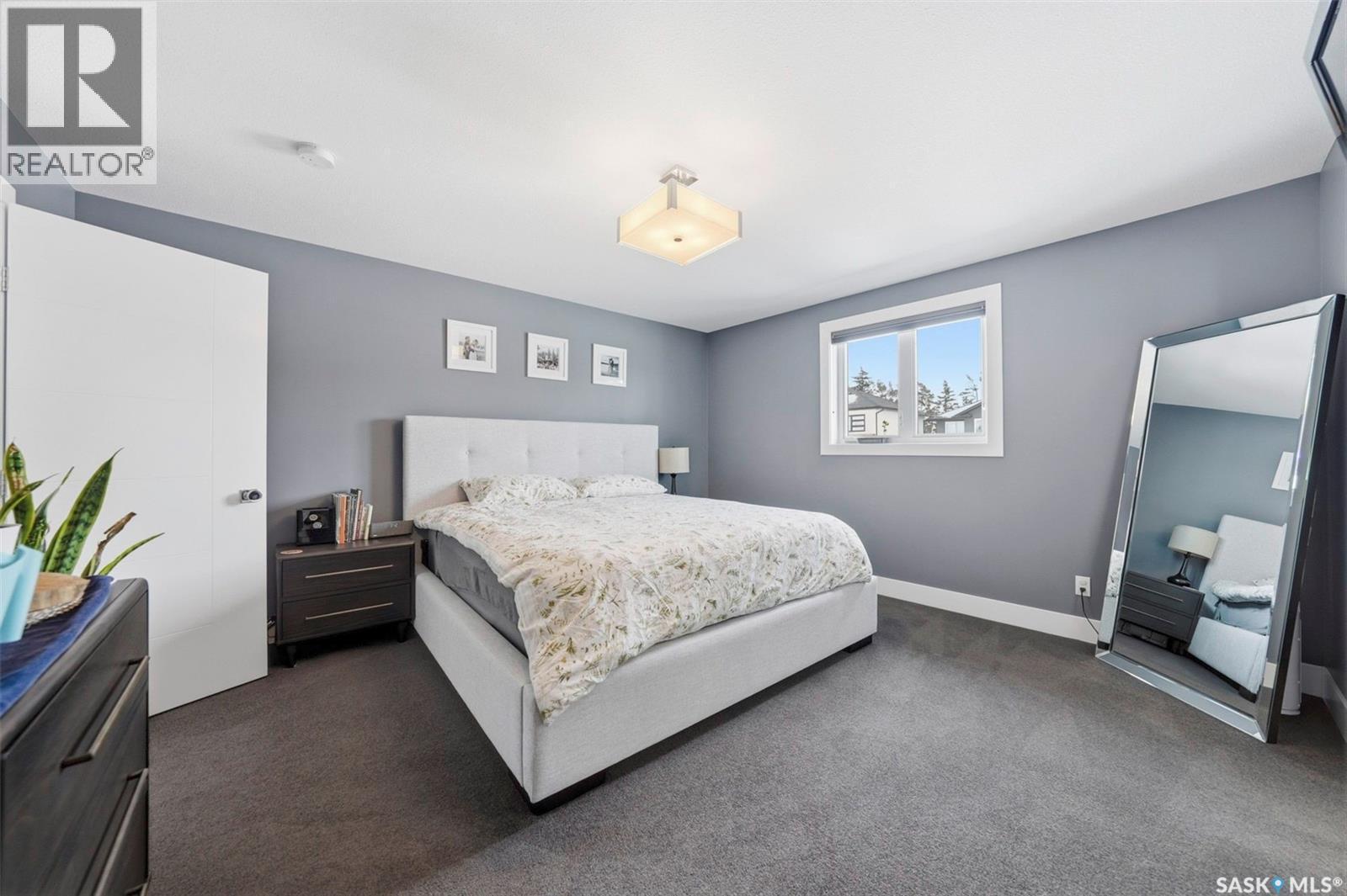 370 Atton Crescent, Saskatoon, SK - Indoor Photo Showing Bedroom