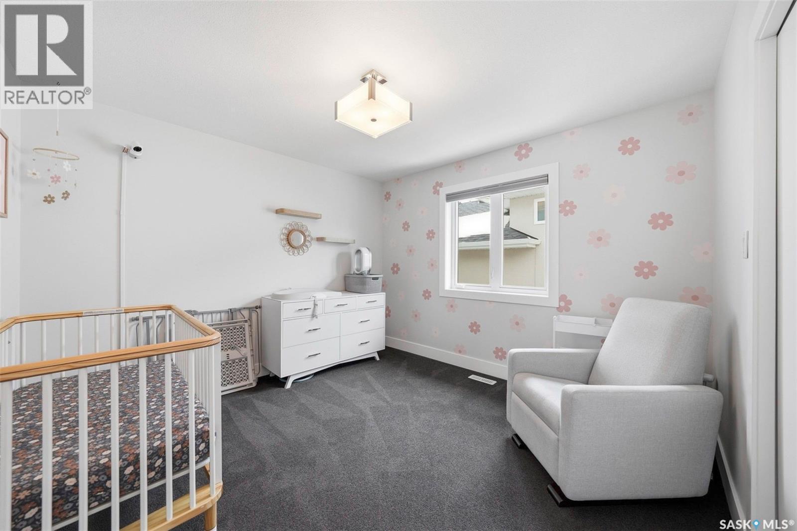 370 Atton Crescent, Saskatoon, SK - Indoor Photo Showing Bedroom