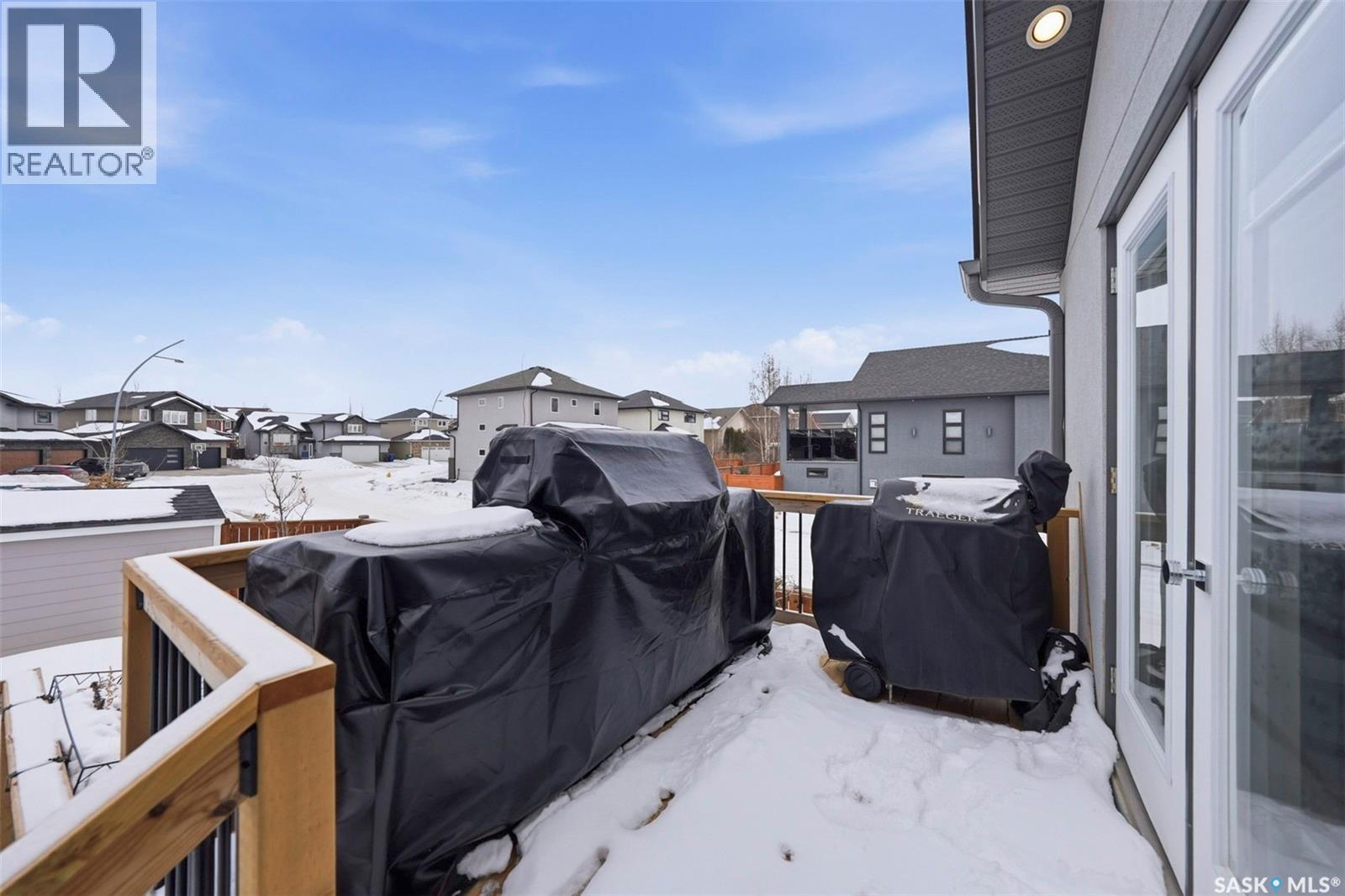 370 Atton Crescent, Saskatoon, SK - Outdoor