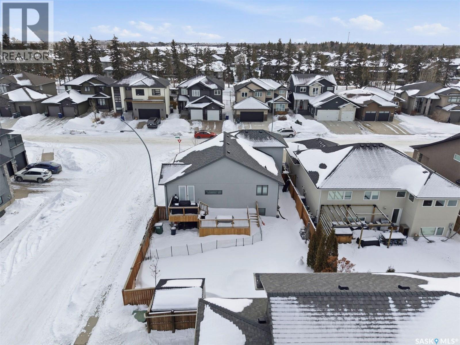 370 Atton Crescent, Saskatoon, SK - Outdoor