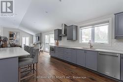 26 HOSTEIN DRIVE Hamilton, ON L9G 2S5