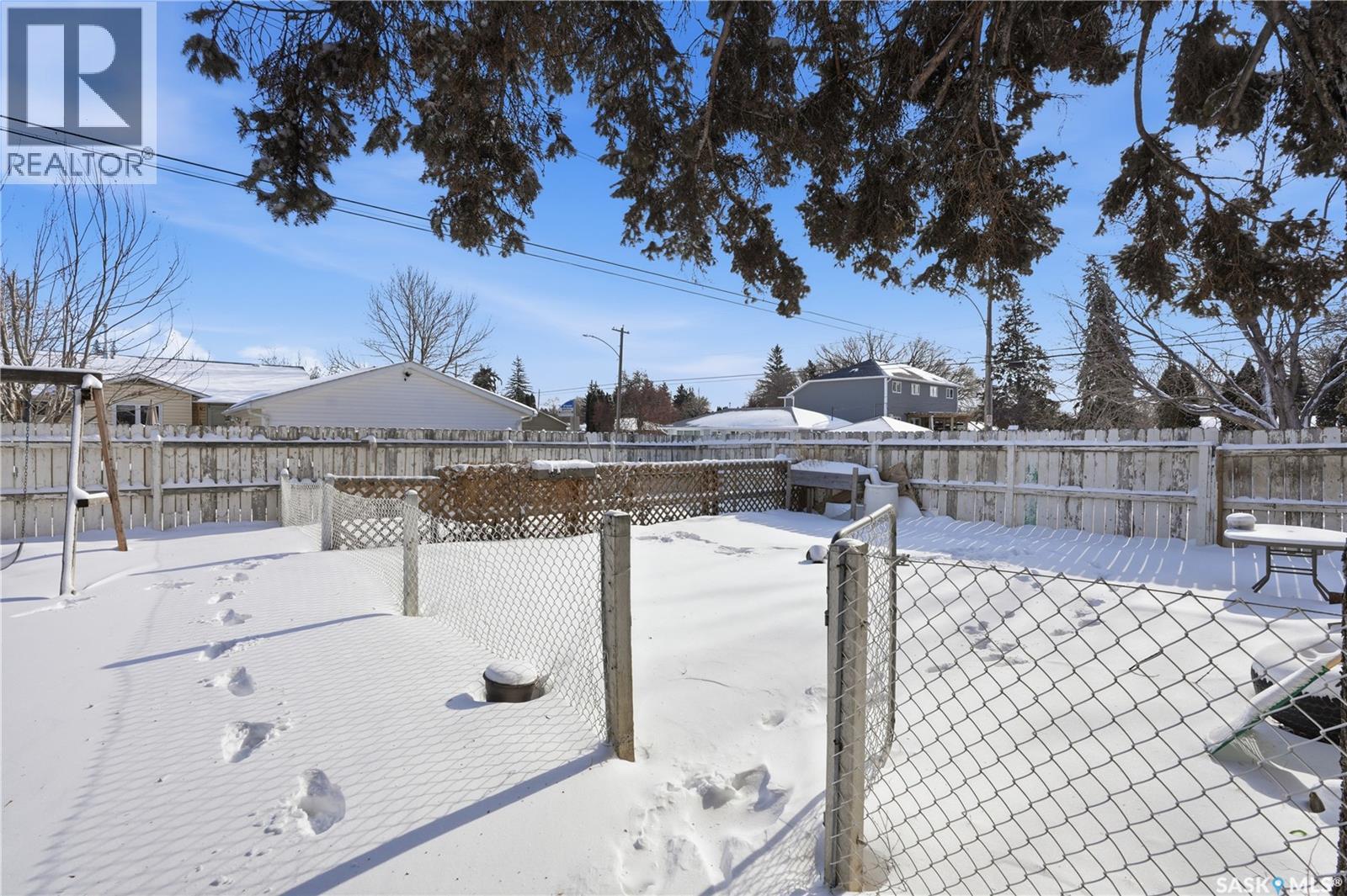 2337 William Avenue, Saskatoon, SK - Outdoor