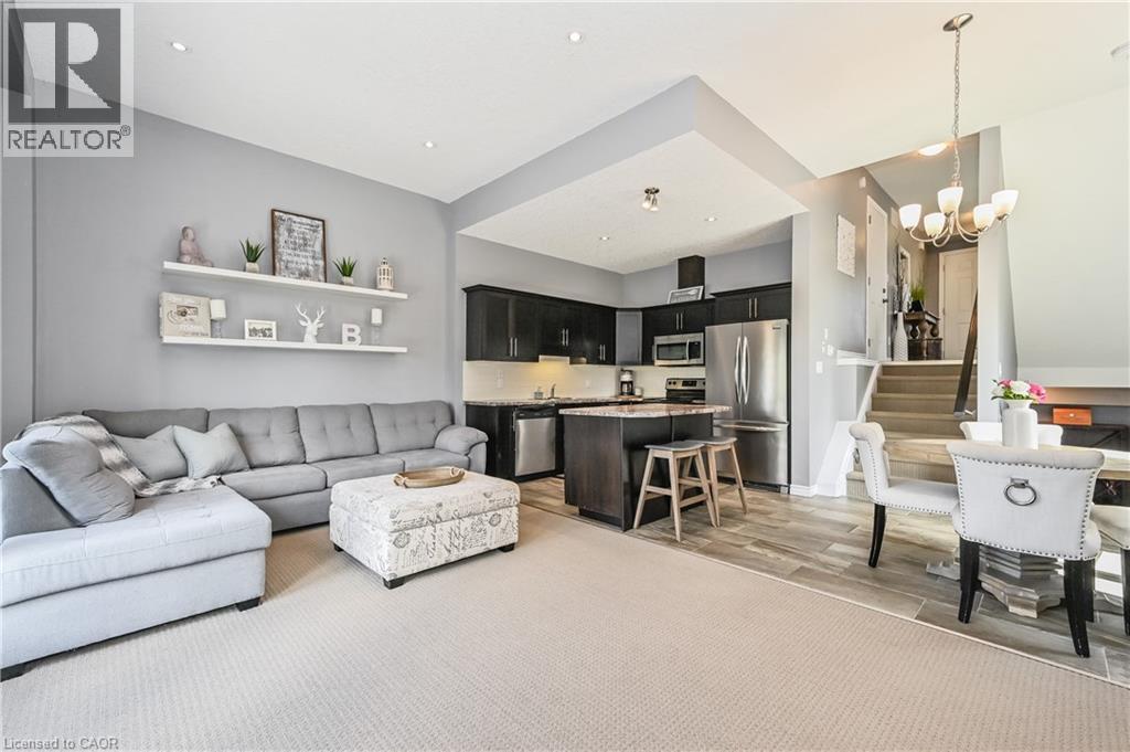 557 Landgren Court Unit# A, Kitchener, ON - Indoor