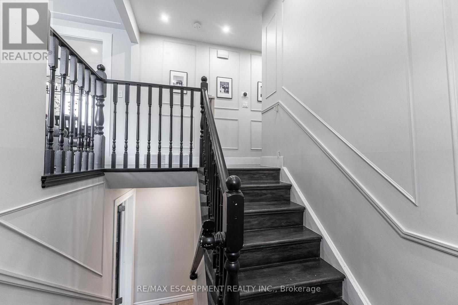 55 Juanita Drive, Hamilton, ON - Indoor Photo Showing Other Room