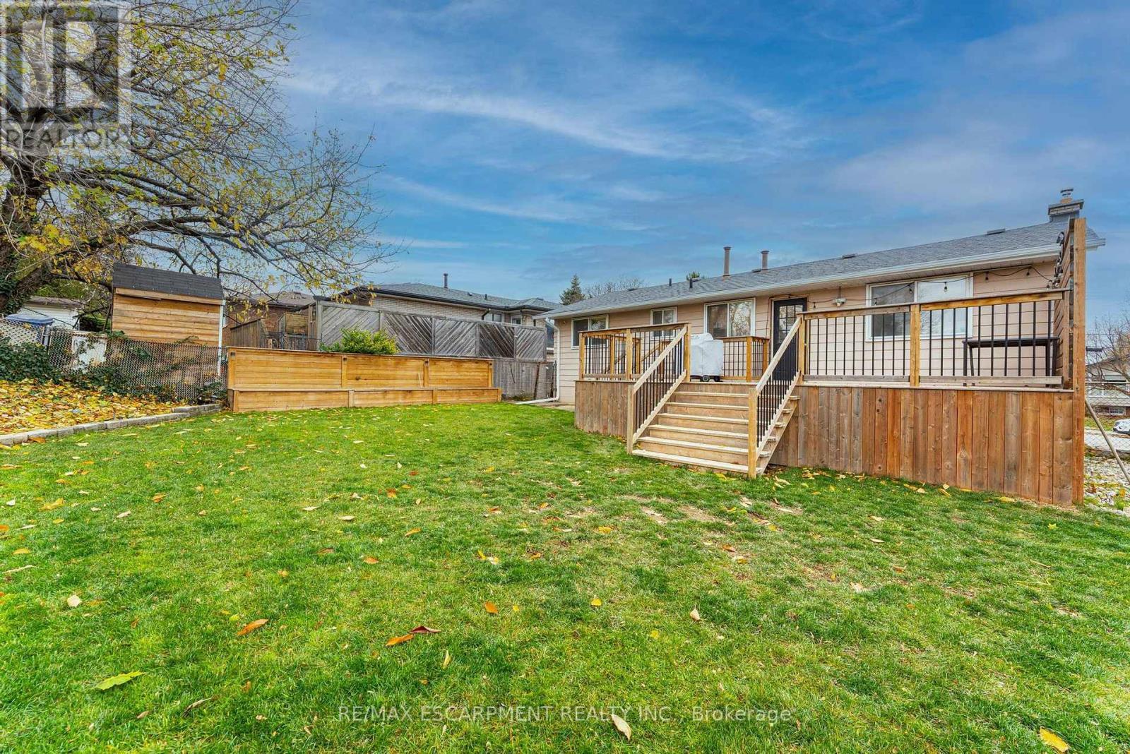 55 Juanita Drive, Hamilton, ON - Outdoor