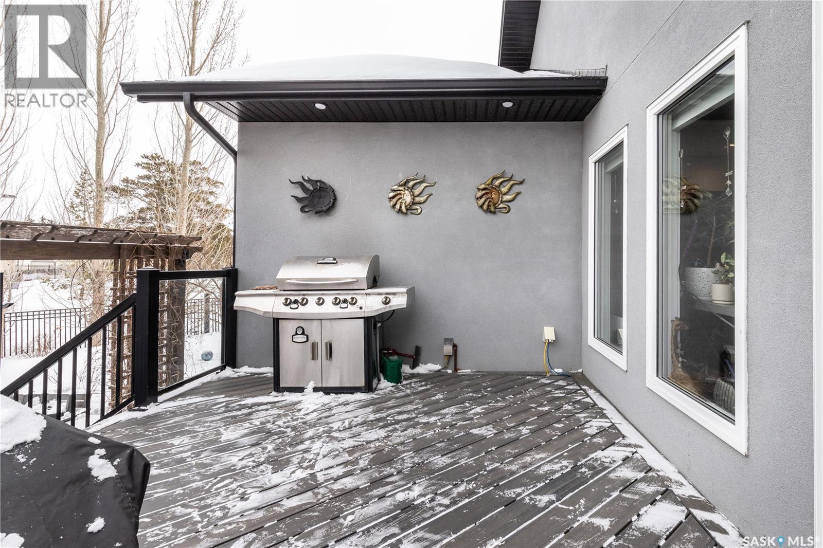 670 Atton Crescent, Saskatoon, SK - Outdoor With Exterior