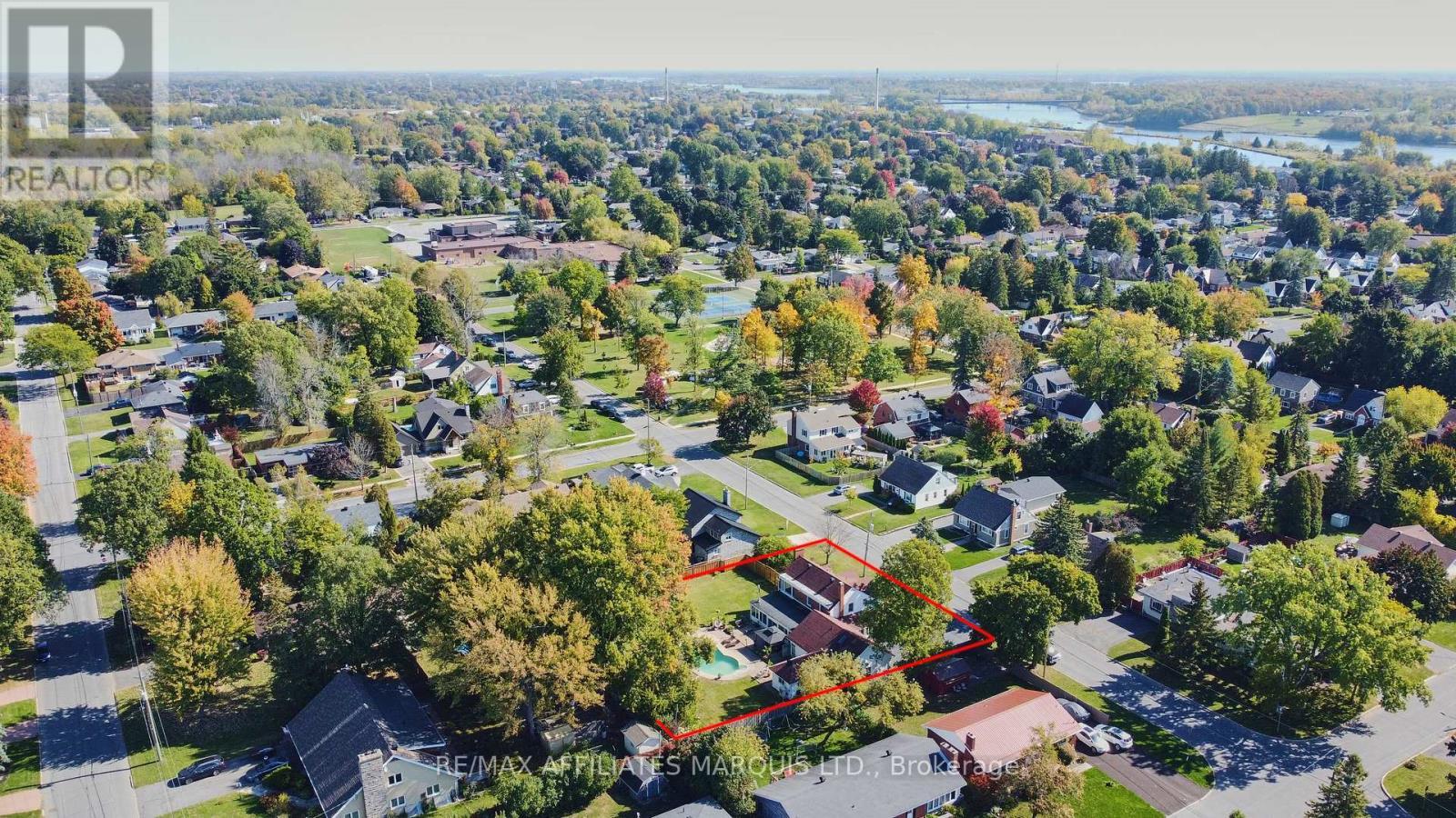1603 Peter Street, Cornwall, ON - Outdoor With View