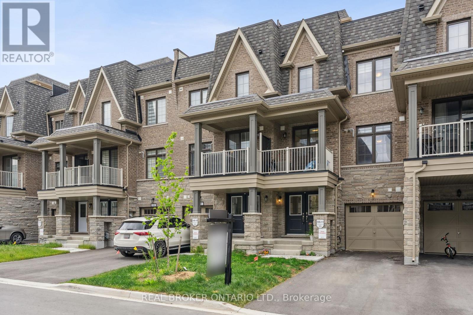 92 William Shearn Crescent, Markham, ON - Outdoor With Facade