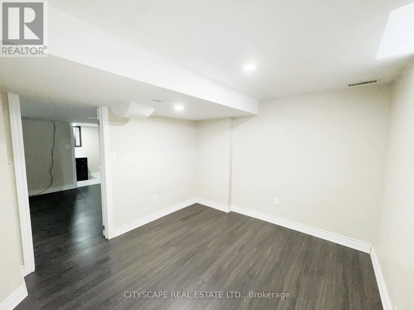 Basement Bedroom - 3970 Arbourview Terrace, Mississauga, ON - Indoor