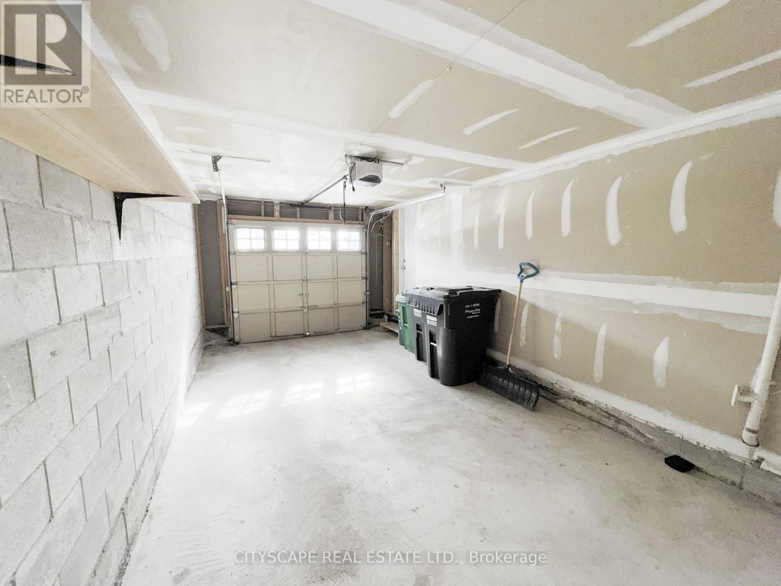 Garage - 3970 Arbourview Terrace, Mississauga, ON - Indoor Photo Showing Garage