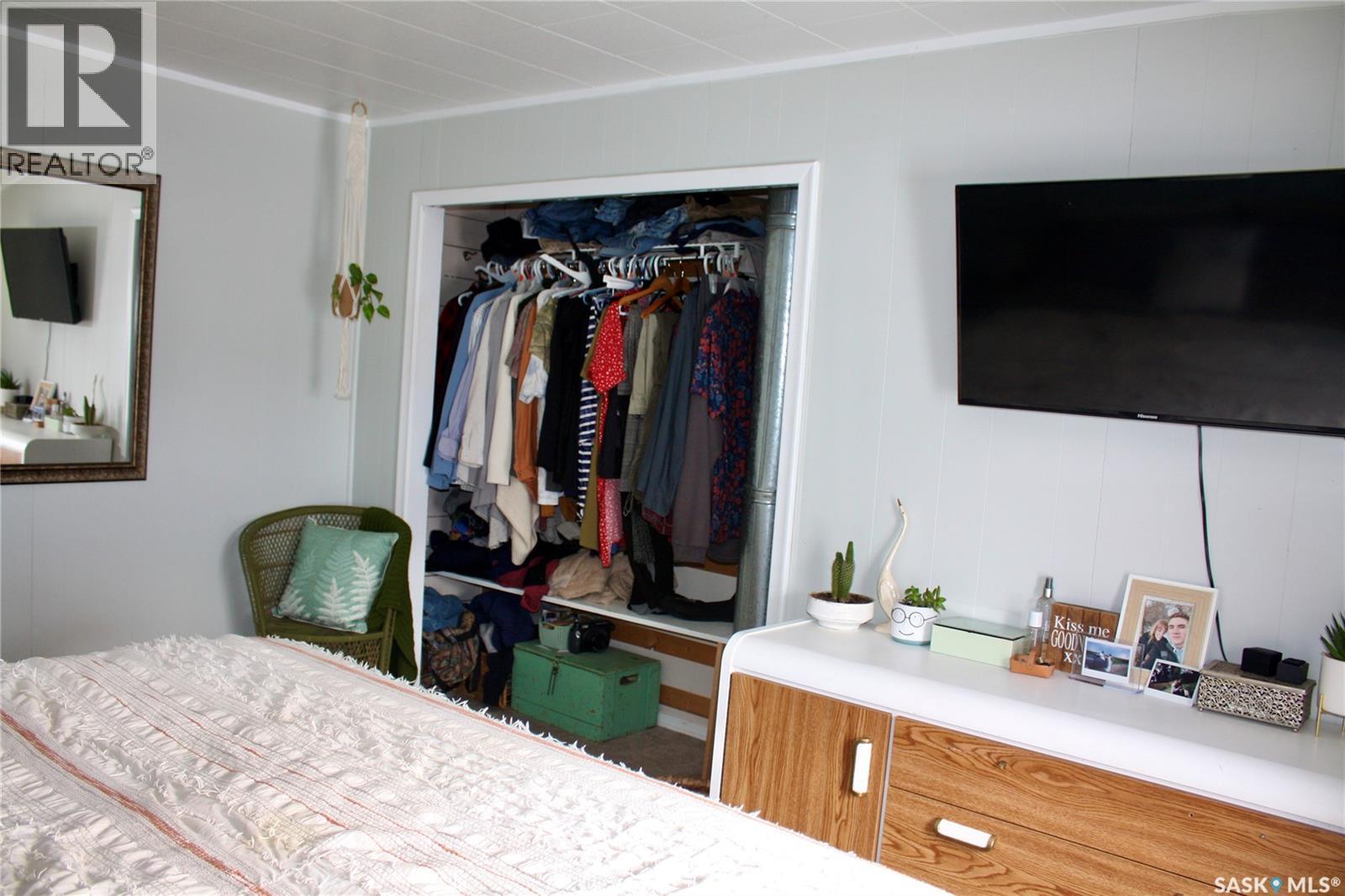 200 3Rd Street, Dundurn, SK - Indoor Photo Showing Bedroom