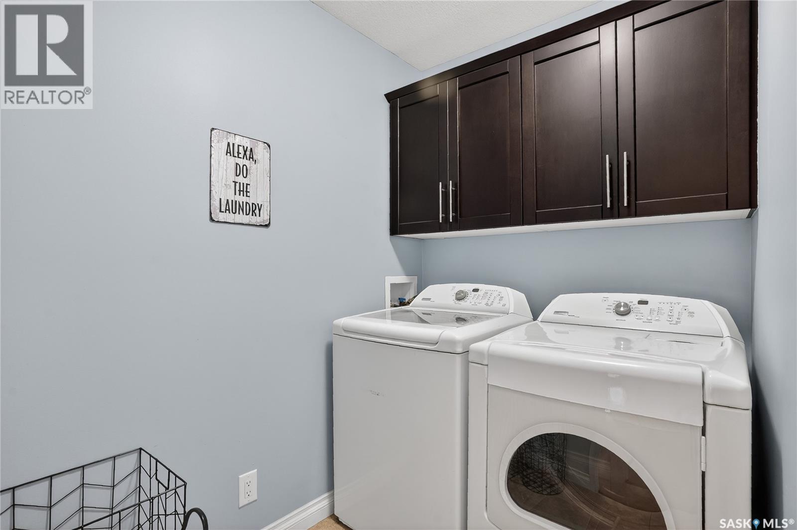 1526 Shepherd Crescent, Saskatoon, SK - Indoor Photo Showing Laundry Room