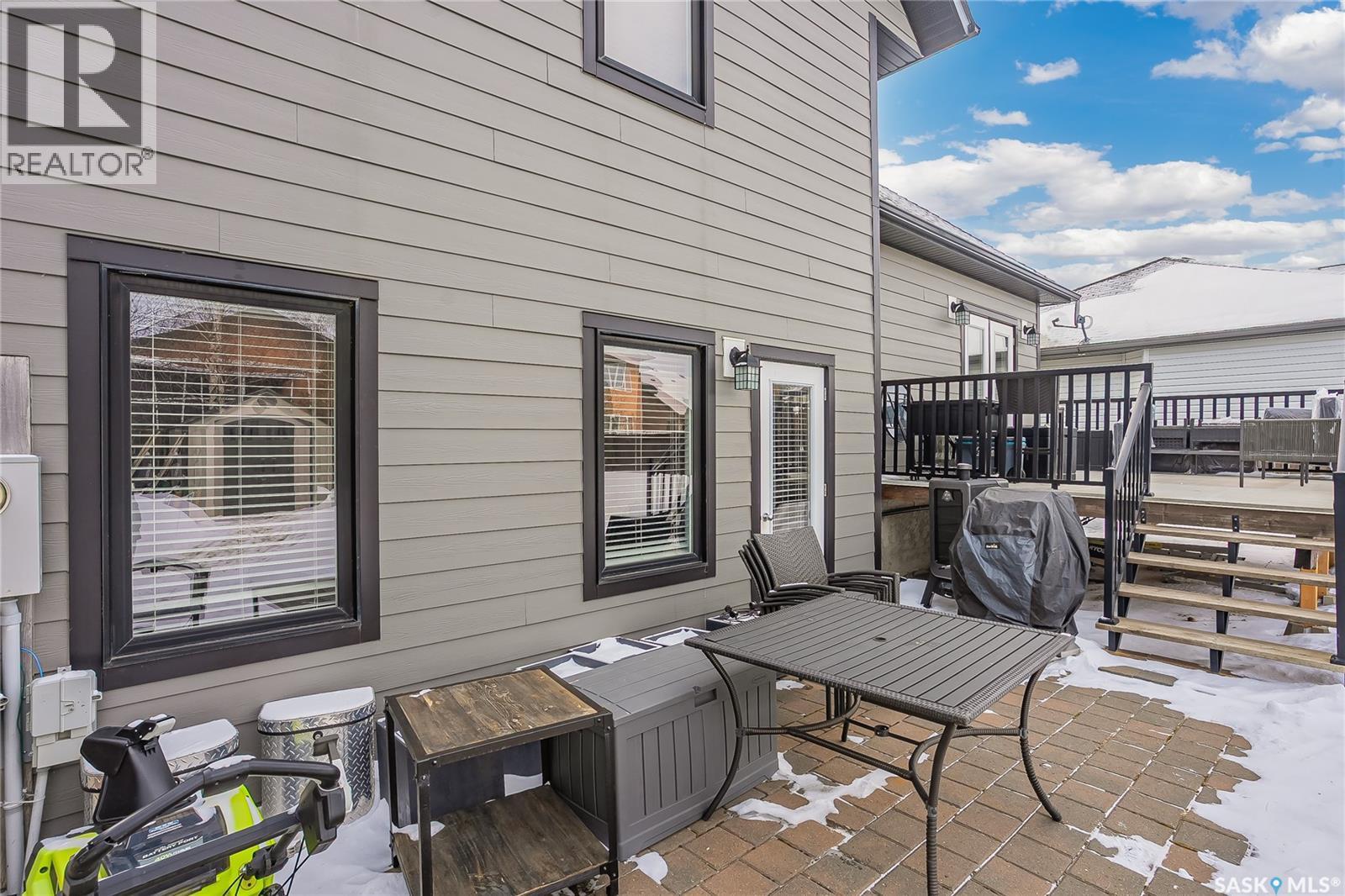 1526 Shepherd Crescent, Saskatoon, SK - Outdoor With Deck Patio Veranda With Exterior