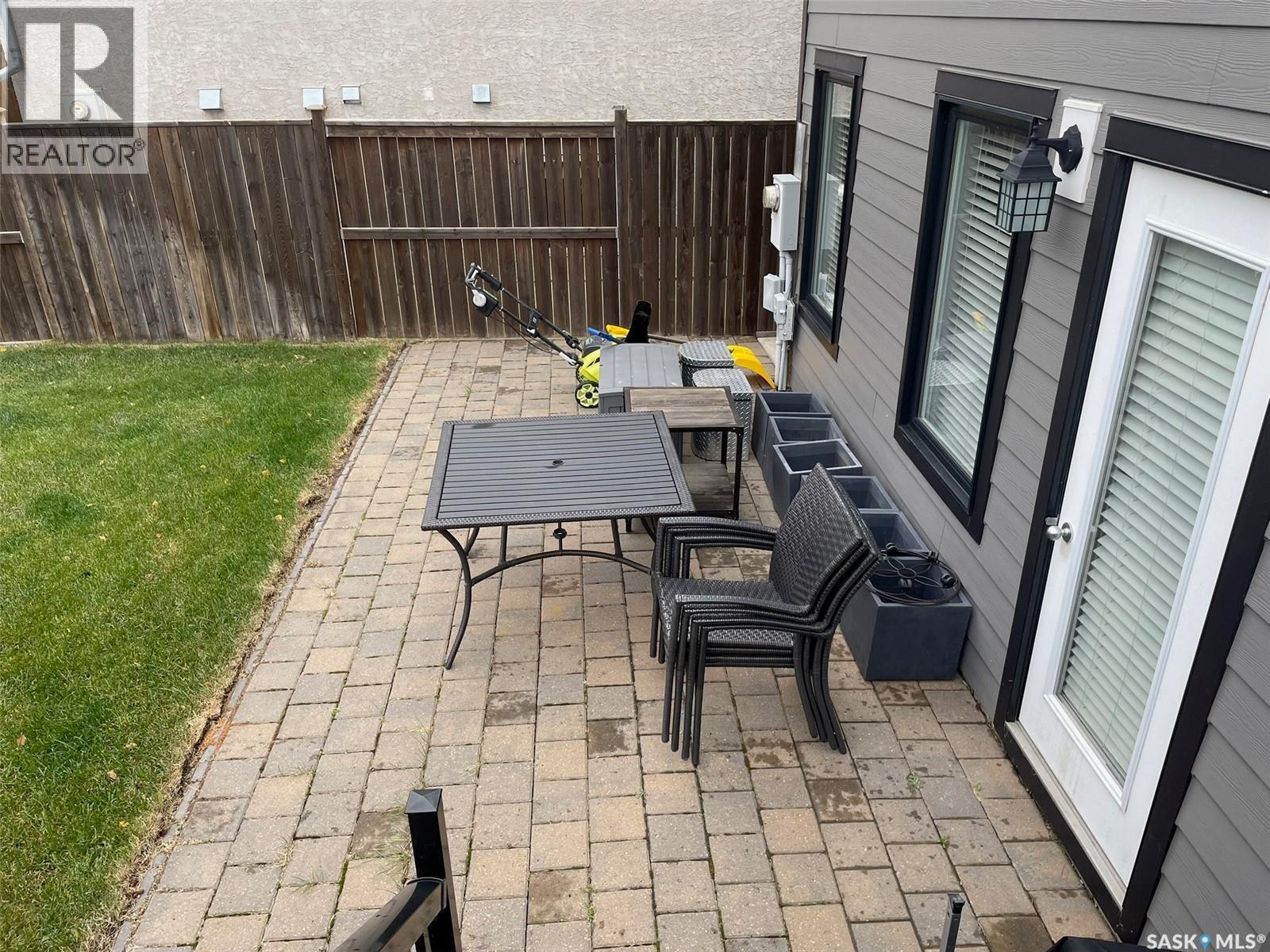 1526 Shepherd Crescent, Saskatoon, SK - Outdoor With Deck Patio Veranda