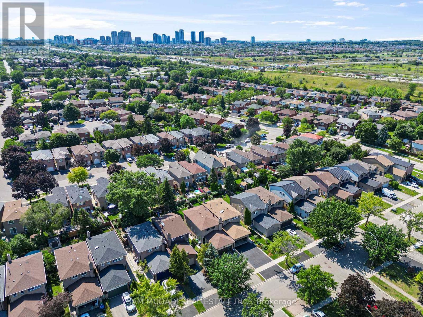 4260 Shelby Crescent, Mississauga, ON - Outdoor With View