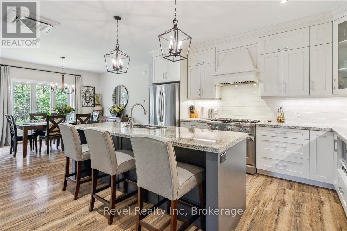 59 Trout Lane, Tiny, ON - Indoor Photo Showing Other Room