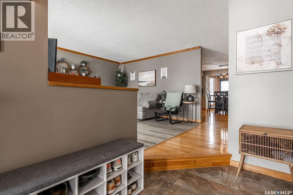 326 Bornstein Crescent, Saskatoon, SK