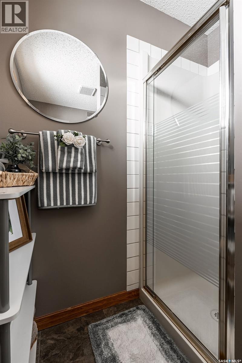 326 Bornstein Crescent, Saskatoon, SK