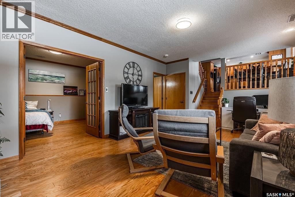 326 Bornstein Crescent, Saskatoon, SK