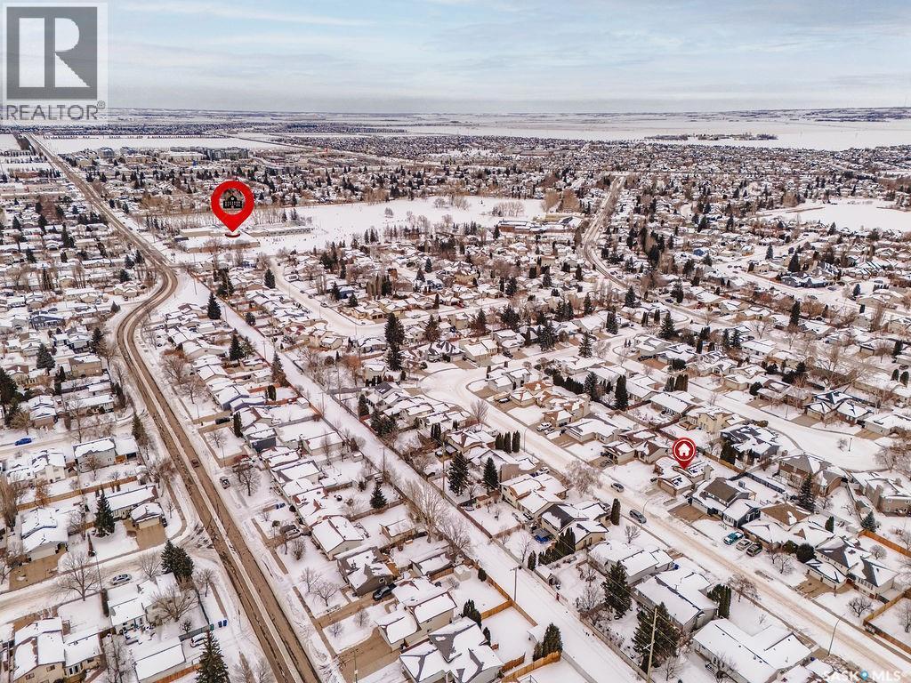 326 Bornstein Crescent, Saskatoon, SK