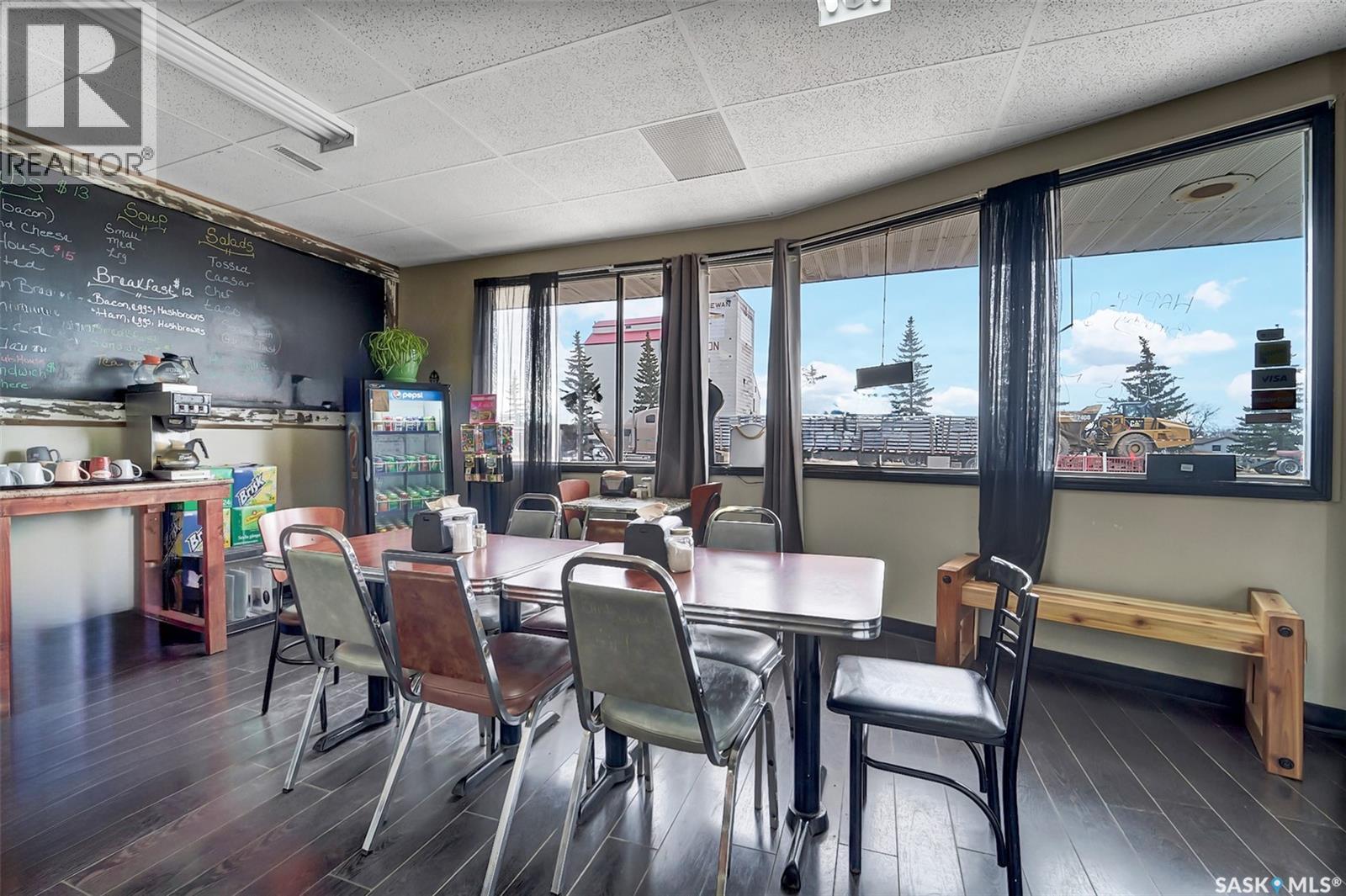 113 Railway Avenue W, Watson, SK