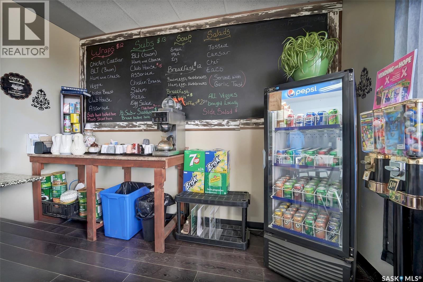 113 Railway Avenue W, Watson, SK