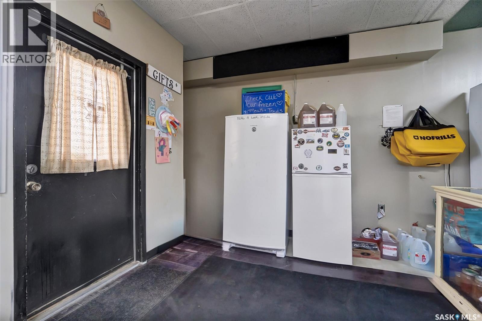 113 Railway Avenue W, Watson, SK