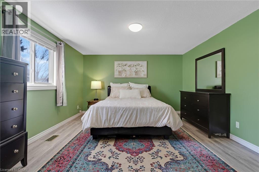 41 Delavan Drive, Cambridge, ON - Indoor Photo Showing Bedroom