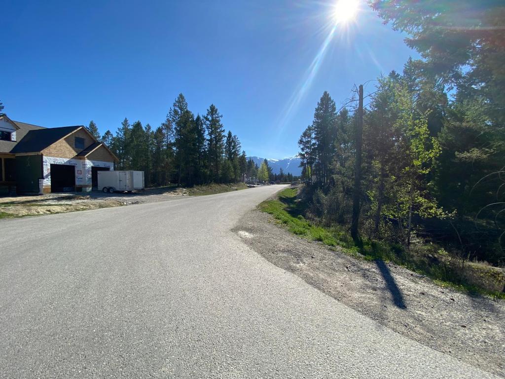 Copper Point Way, Windermere, BC - Outdoor