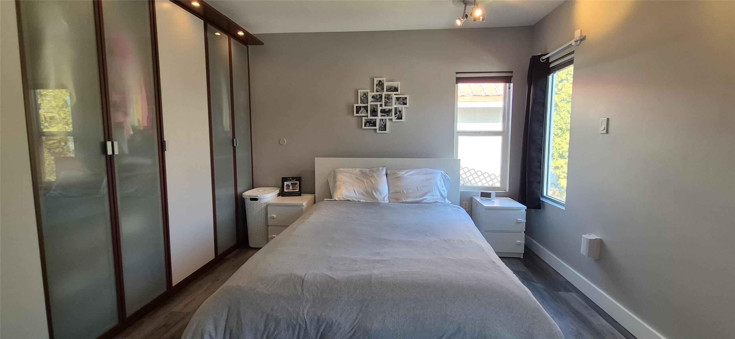 206 6Th Avenue, Cranbrook, BC - Indoor Photo Showing Bedroom