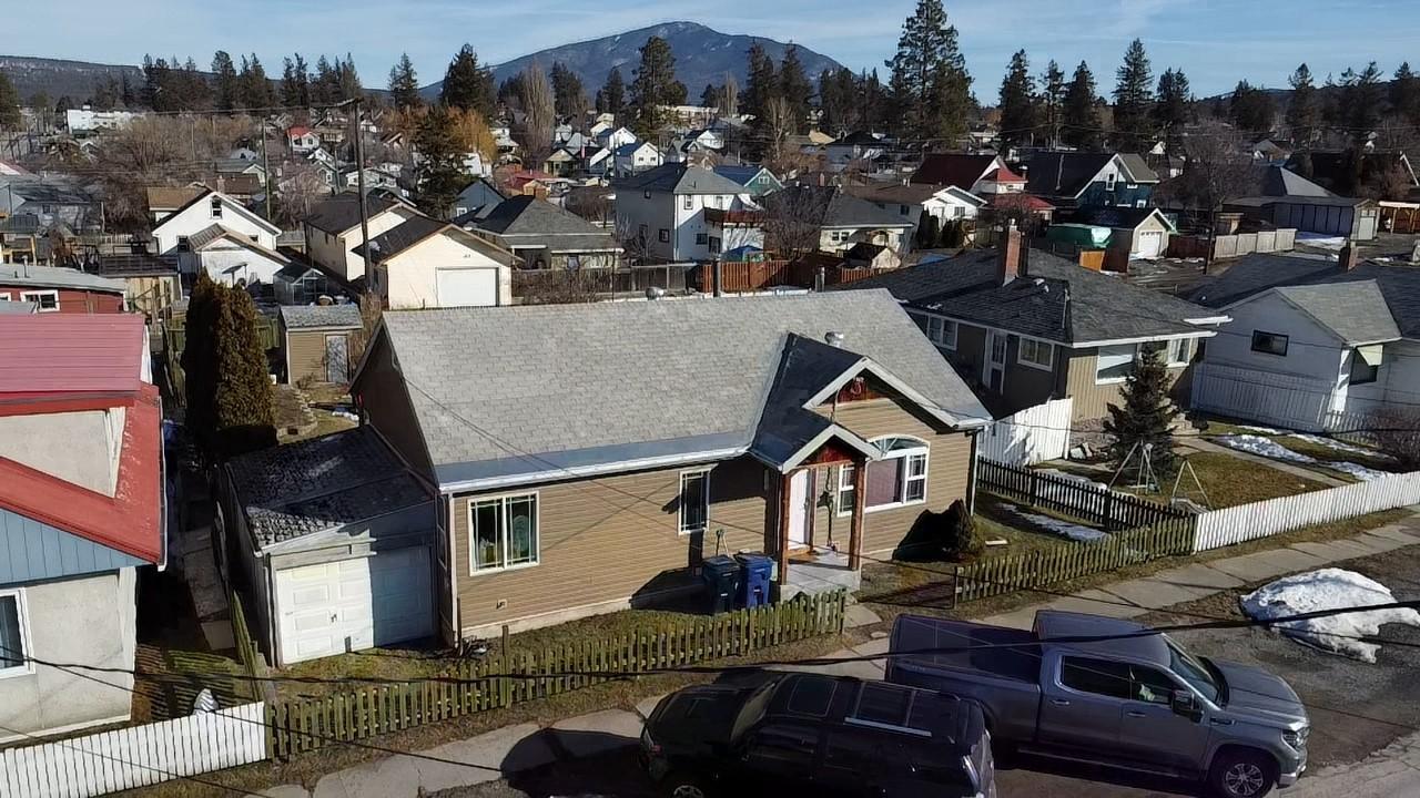 206 6Th Avenue, Cranbrook, BC - Outdoor