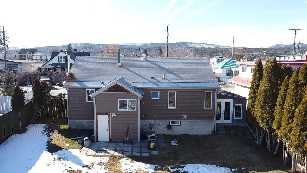 206 6Th Avenue, Cranbrook, BC - Outdoor