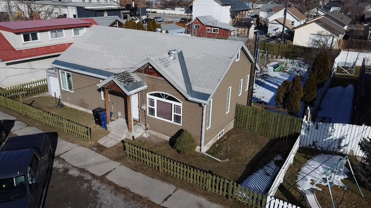 206 6Th Avenue, Cranbrook, BC - Outdoor