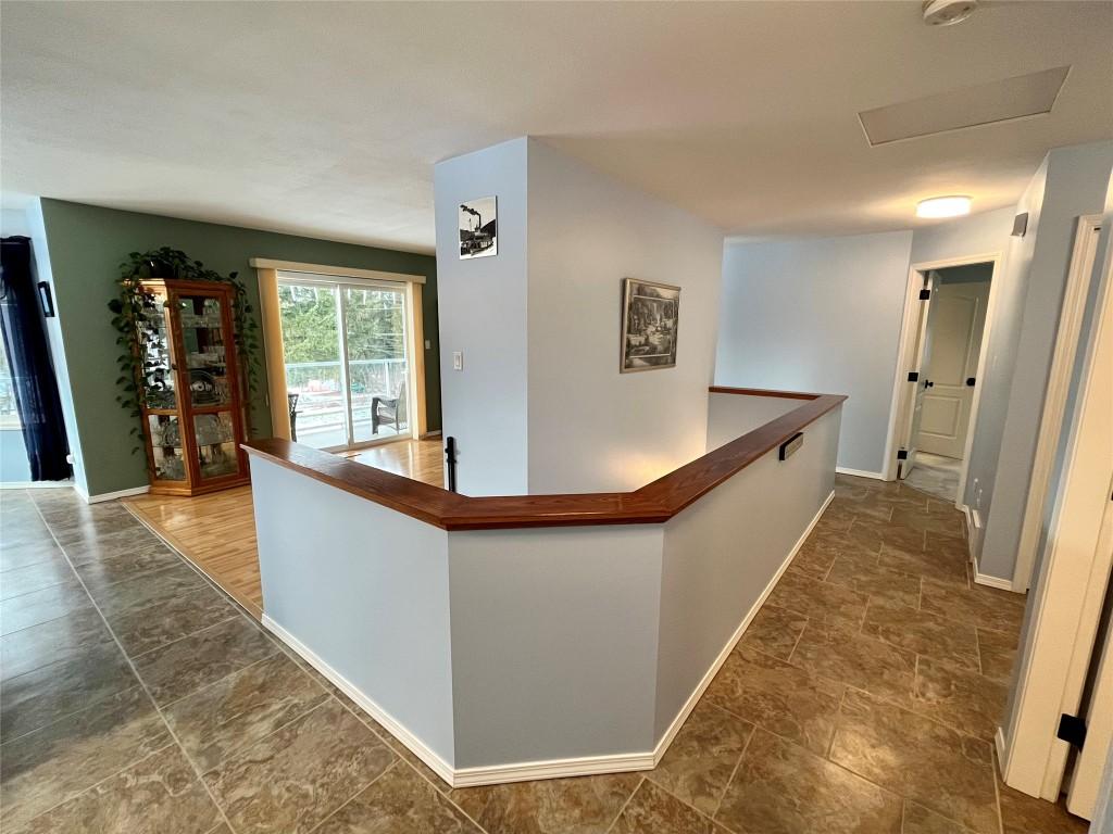 213 Burton School Road, Burton, BC - Indoor Photo Showing Other Room