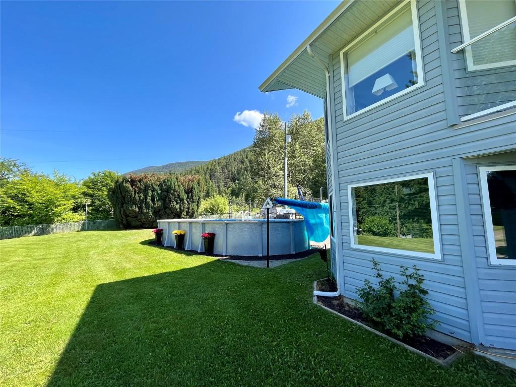 213 Burton School Road, Burton, BC - Outdoor