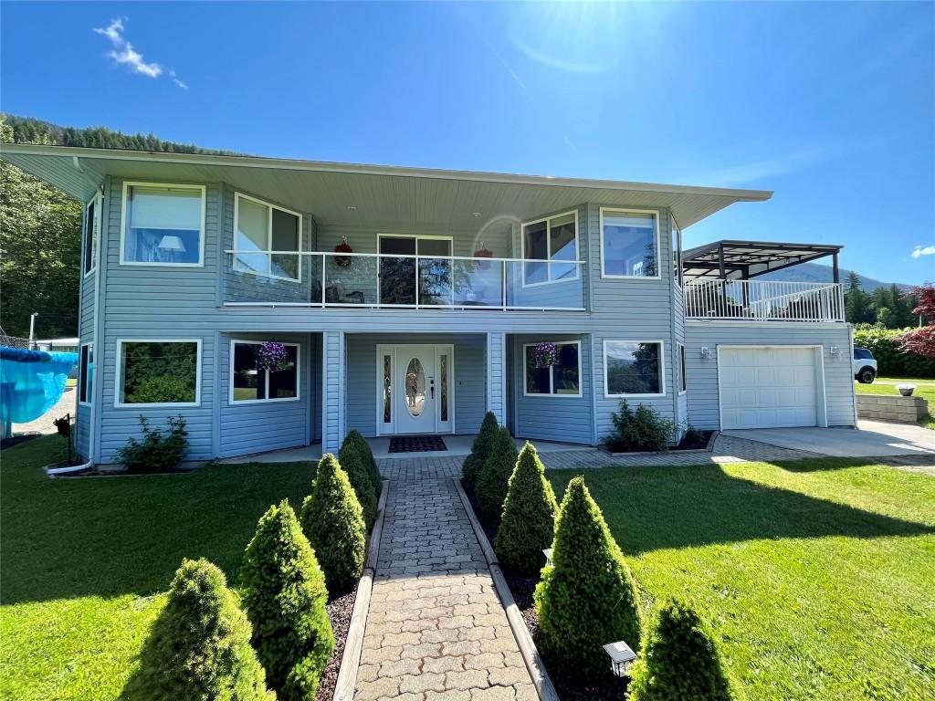 213 Burton School Road, Burton, BC - Outdoor With Balcony With Facade