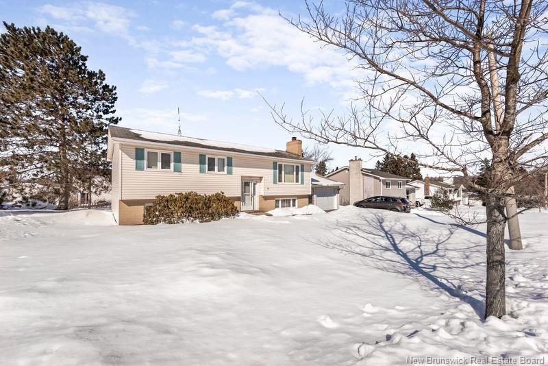 44 Glendalea Cres, Moncton, NB