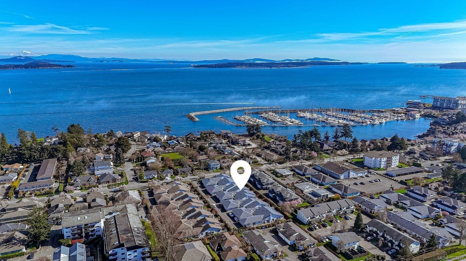 5-10084 Third St, Sidney, BC