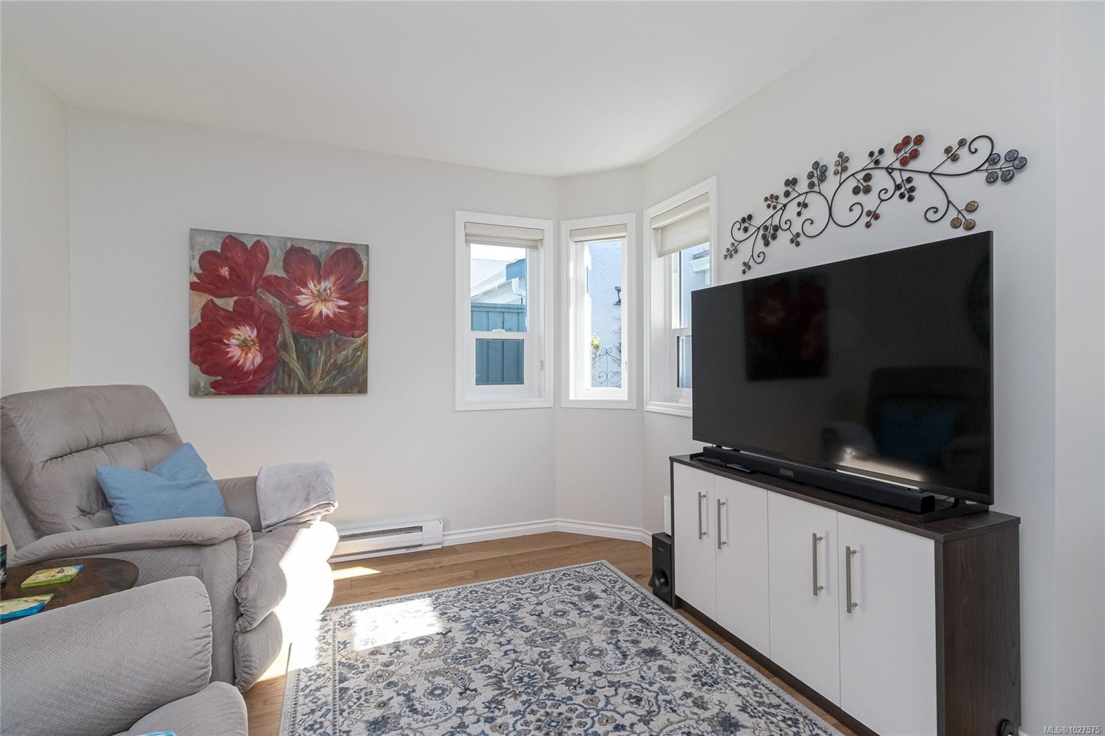 5-10084 Third St, Sidney, BC